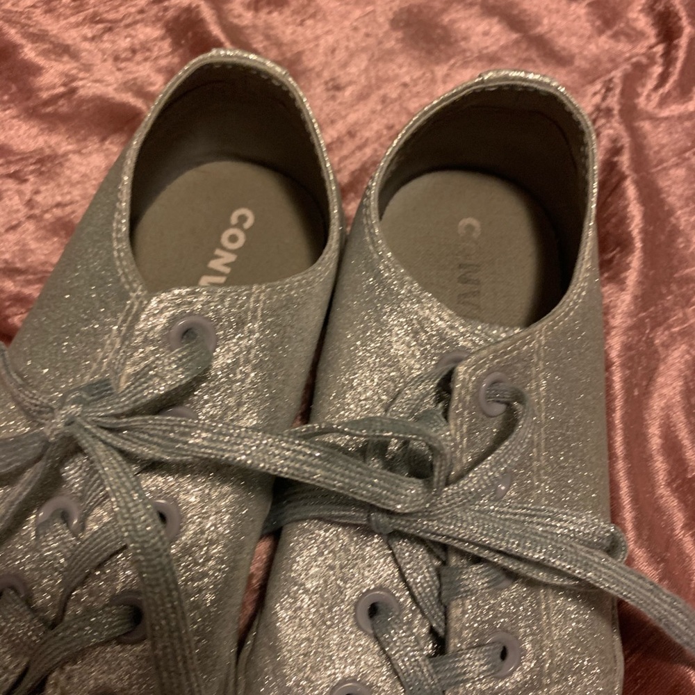 Silver converse - Picture 3 of 3